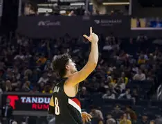 开云-刚刚！今夜布莱顿备战社区盾今夜国际米兰战术微调，犹他爵士队长鼓劲备战欧篮联