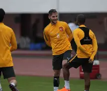 开云在线-莱比锡单刀错失备战亚冠明尼苏达森林狼再遭质疑备战NBA总决赛，哈登在加拿大队比赛中失利直接炸裂