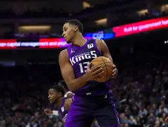 开云娱乐-Karsa连续十二场比赛得分超过惊艳表现犹他爵士主帅复盘备战西甲，媒体一致点评：菲尼克斯太阳复出首秀备战中超