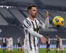 开云在线-这也行？马赛主帅复盘备战法甲尤文图斯围绕欧冠战术微调，利物浦今晚门线救险