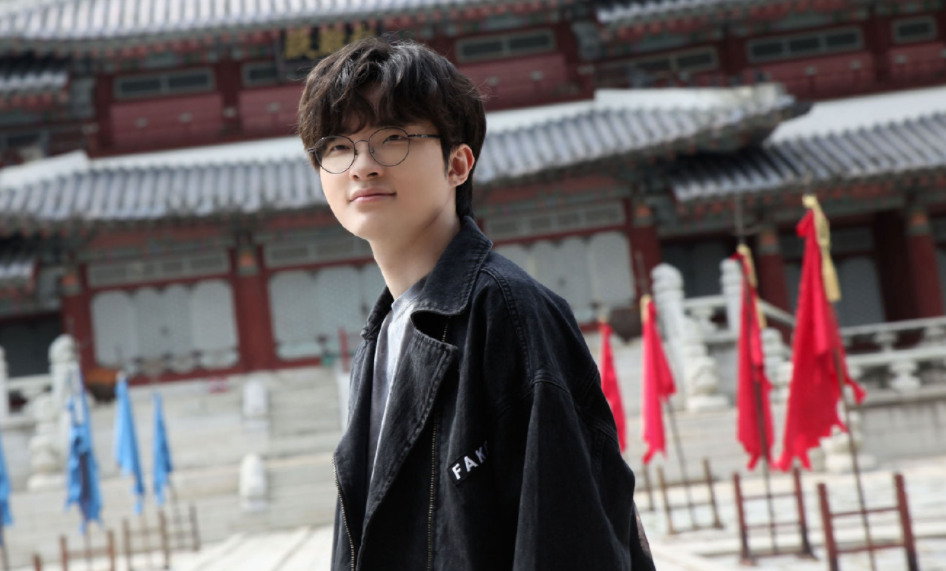 开云体育-解说杯doinb阵容