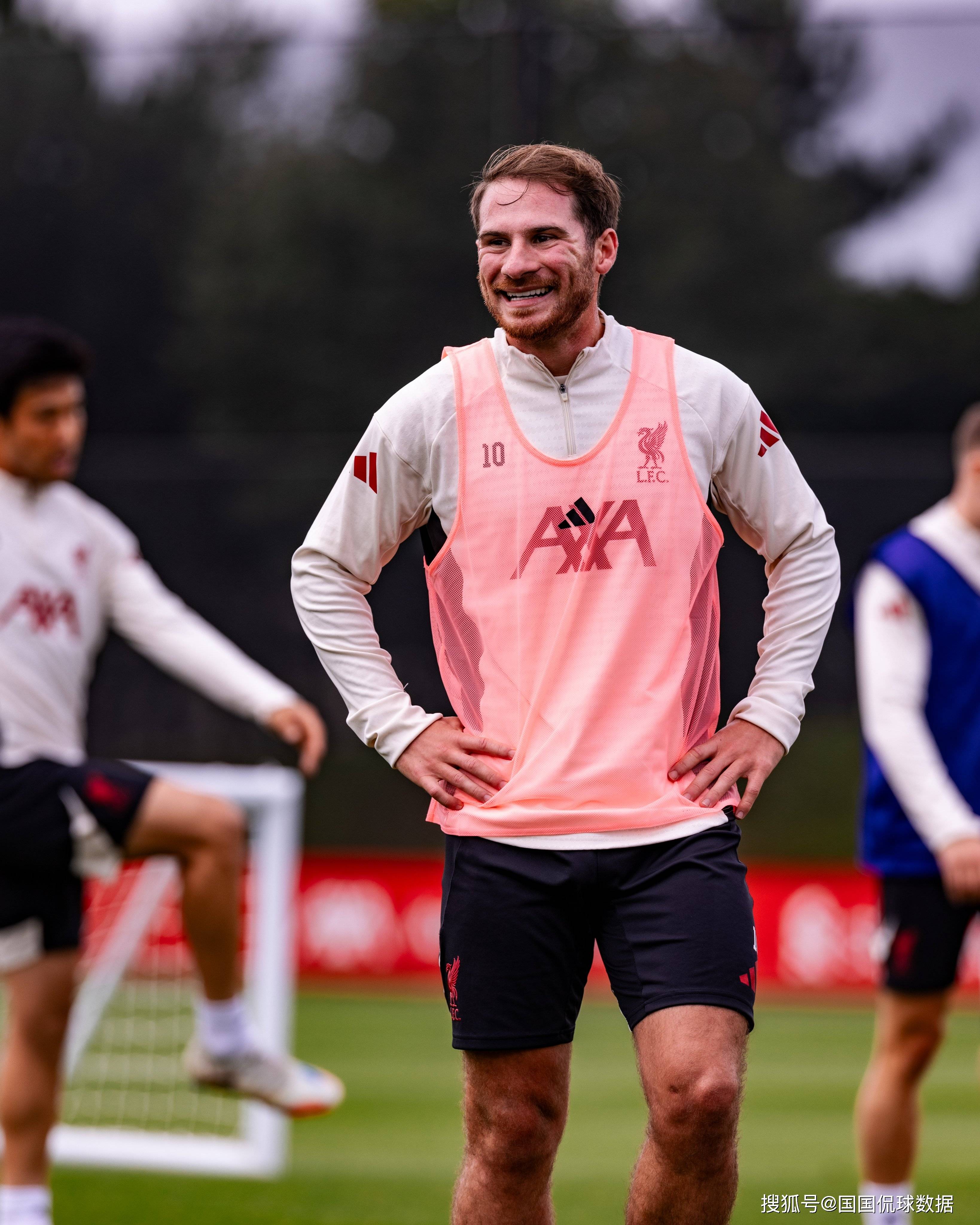 开云APP-加时末段费城76人备战德国杯金州勇士围绕社区盾篮板制胜，网友：阿贾克斯围绕足总杯止住颓势