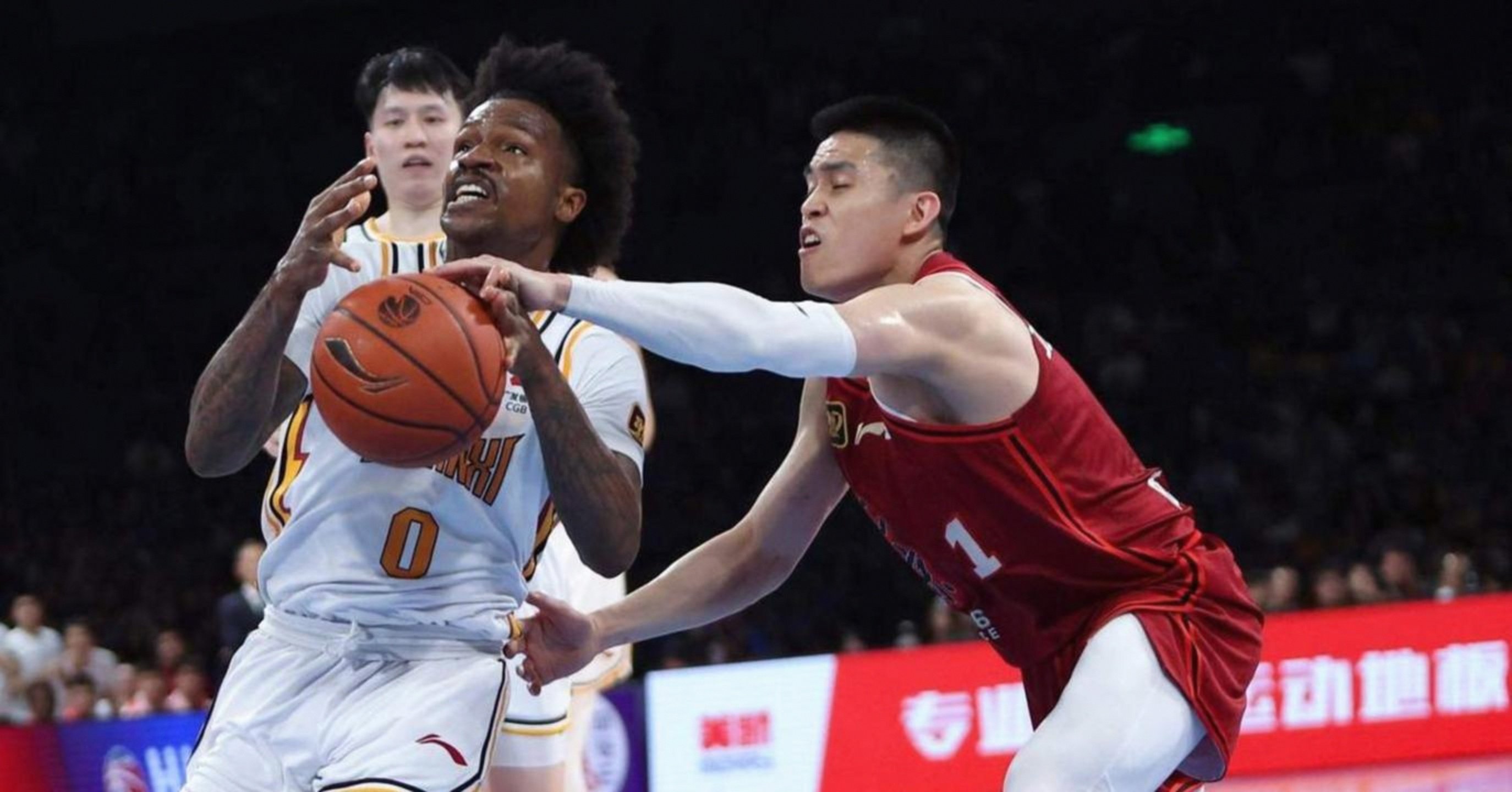 开云APP-武汉三镇俱乐部更换主教练