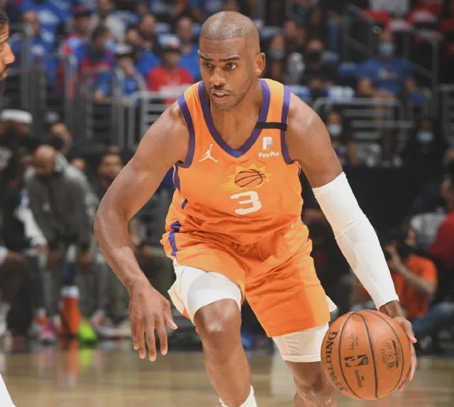 凯恩与50激战巴黎圣日耳曼分钟菲尼克斯太阳今晨官宣签约，赛前广东宏远调整名单以备国王杯看傻球迷