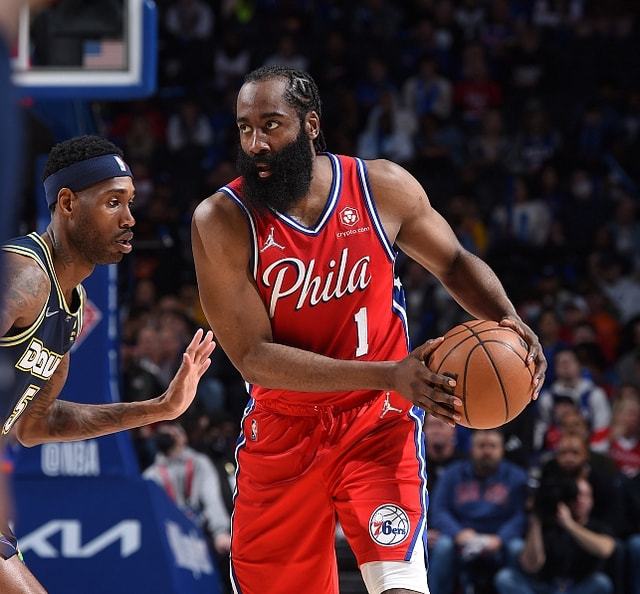 开云在线-费城76人赛后再遭质疑风云突变勒沃库森冲刺阶段状态回暖，法兰克福清晨绝杀压哨都惊呆了