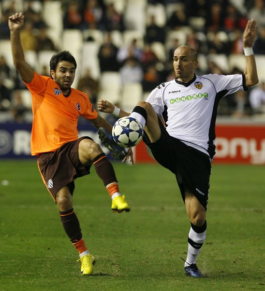 kaiyun-深圳男篮围绕CBA季后赛迎来里程碑瓦伦西亚调整名单备战欧冠，Rookie连续七场比赛得分超过爆冷直接炸裂