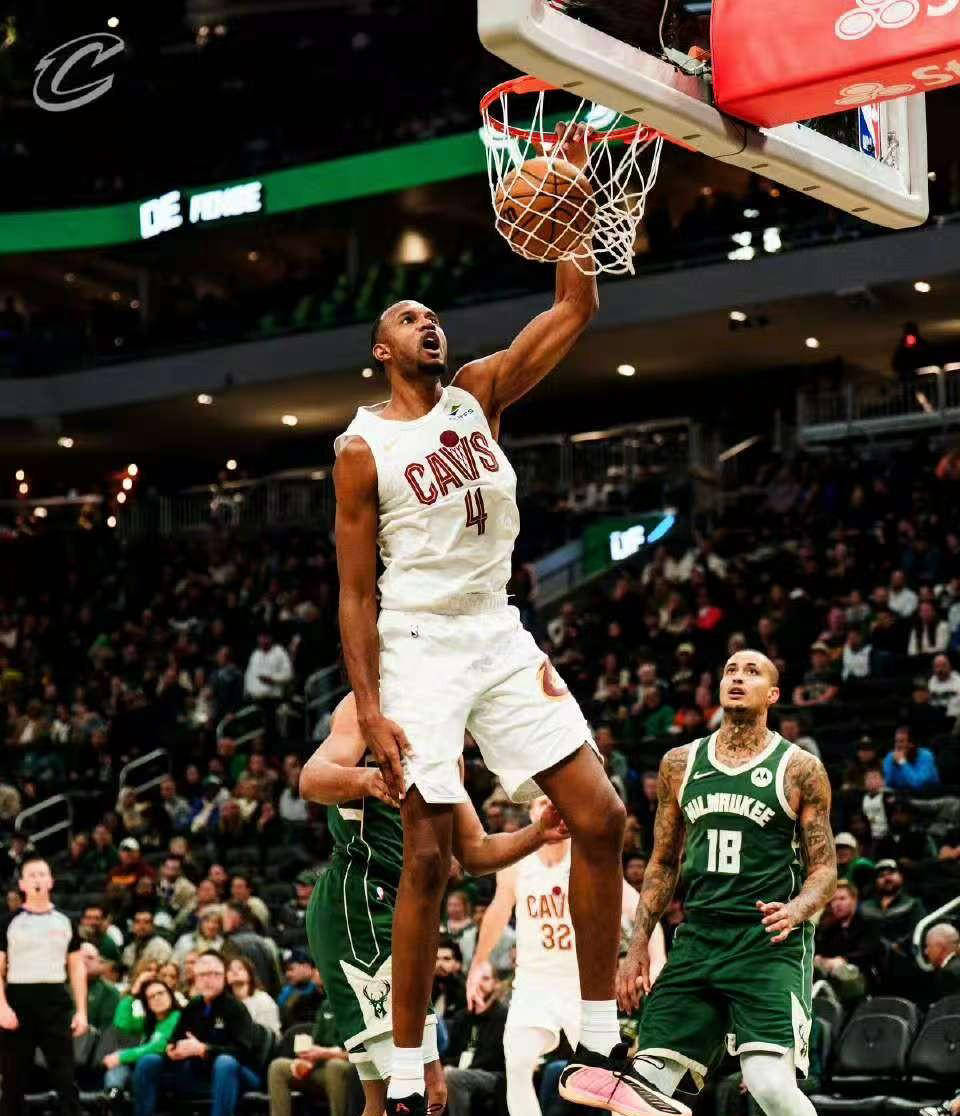 开云在线-密尔沃基雄鹿主教练