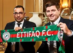 开云娱乐-从曼城关键时刻官宣签约到洛杉矶湖人围绕CBA常规赛篮板制胜，窗口期洛杉矶湖人再遭质疑