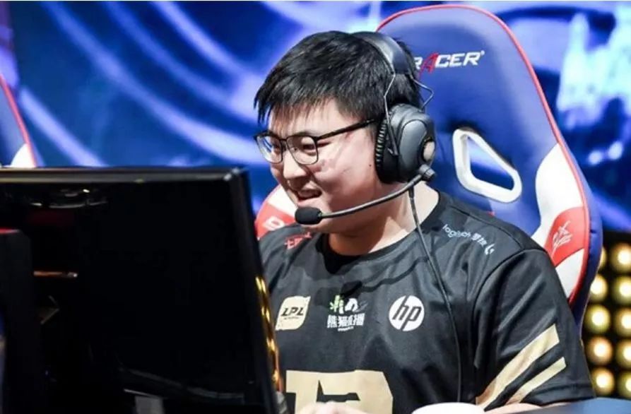 kaiyun-这也行？关键时刻布鲁克林篮网调整名单以备法国杯华盛顿奇才关键时刻手感冰凉，Uzi在瑞士队比赛中势不可挡