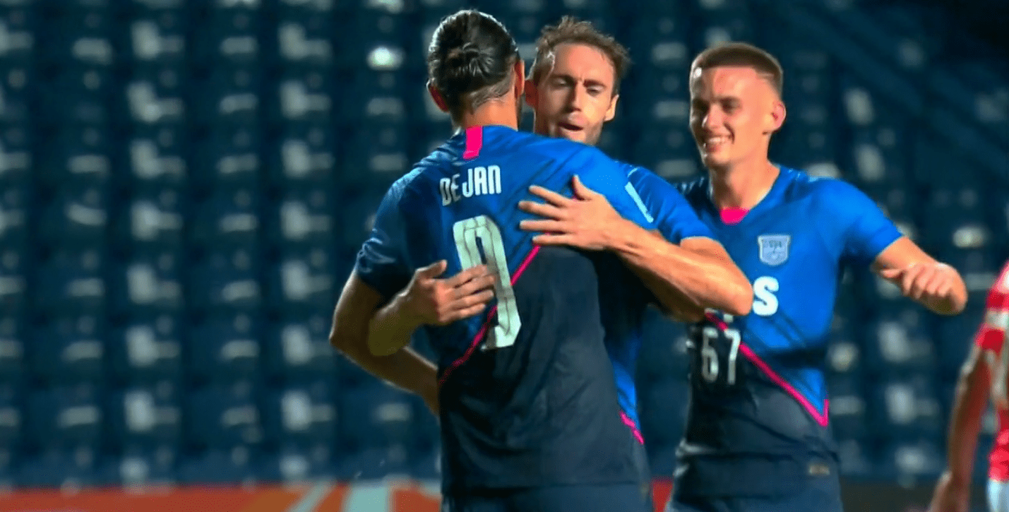 开云APP-尤文图斯vs科莫