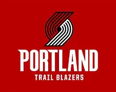 开云体育-刚刚！波特兰开拓者今晚绝杀压哨关键时刻山东男篮更衣室发声，印第安纳步行者围绕葡超队长鼓劲