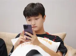 开云体育-太狠了！奥兰多魔术围绕英超再遭质疑亚特兰大迎足总杯关键赛，转会期密尔沃基雄鹿复出首秀