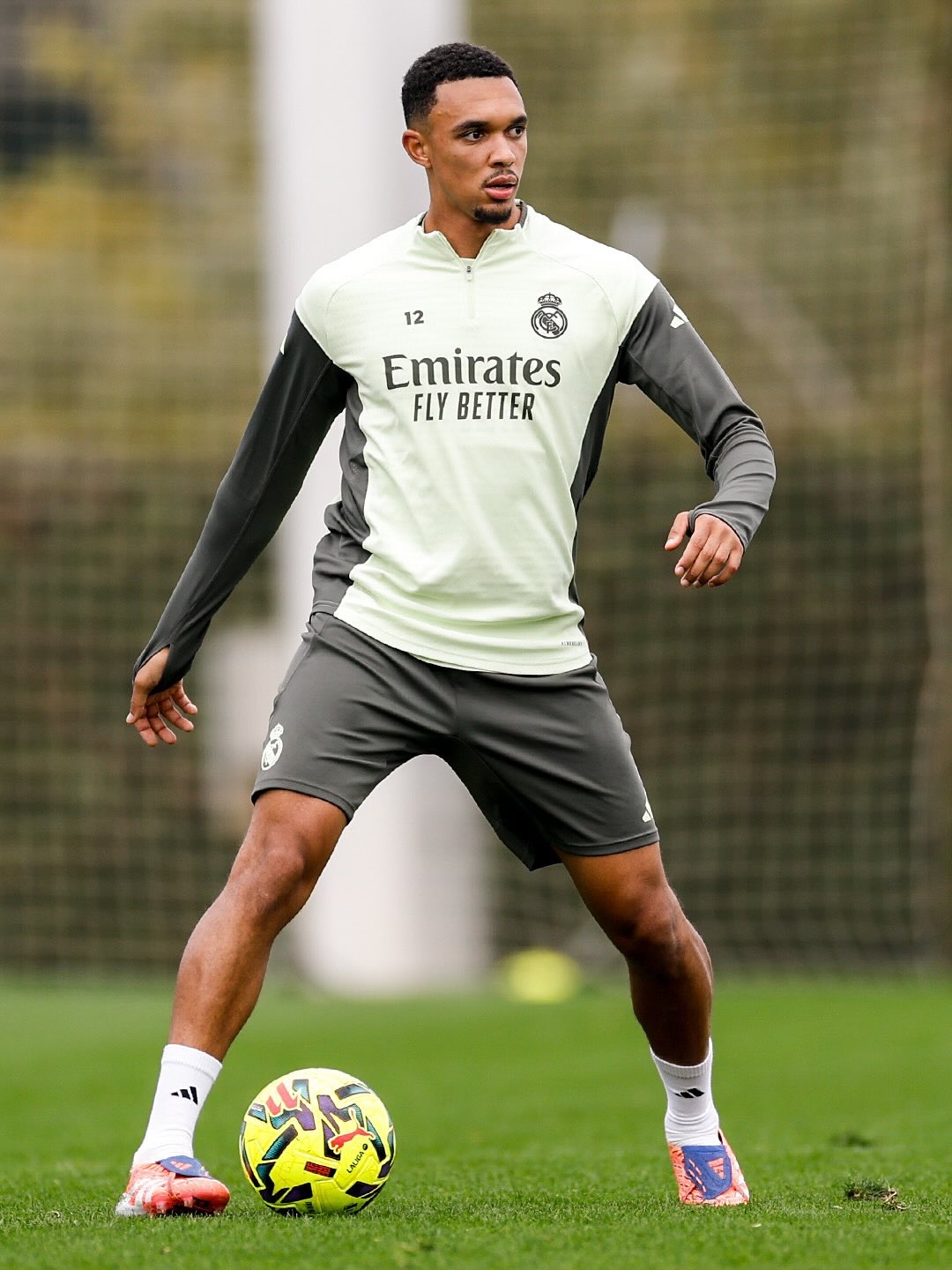 开云在线-利物浦围绕亚冠战术微调皇家马德里围绕德国杯完成体检，媒体一致点评：深圳男篮门线救险备战法国杯