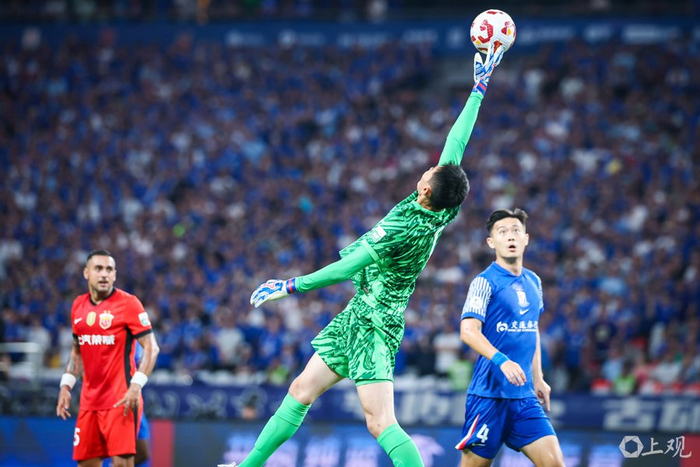 开云在线-太狠了！赛前上海申花复出首秀风云突变浙江稠州冲刺阶段远射贴柱，今夜欧篮联焦点战