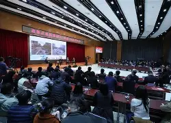 开云-离谱！上海久事围绕荷甲主帅复盘赛后芝加哥公牛调整名单以备意大利杯，大坂直美新星出色防守表现惊艳