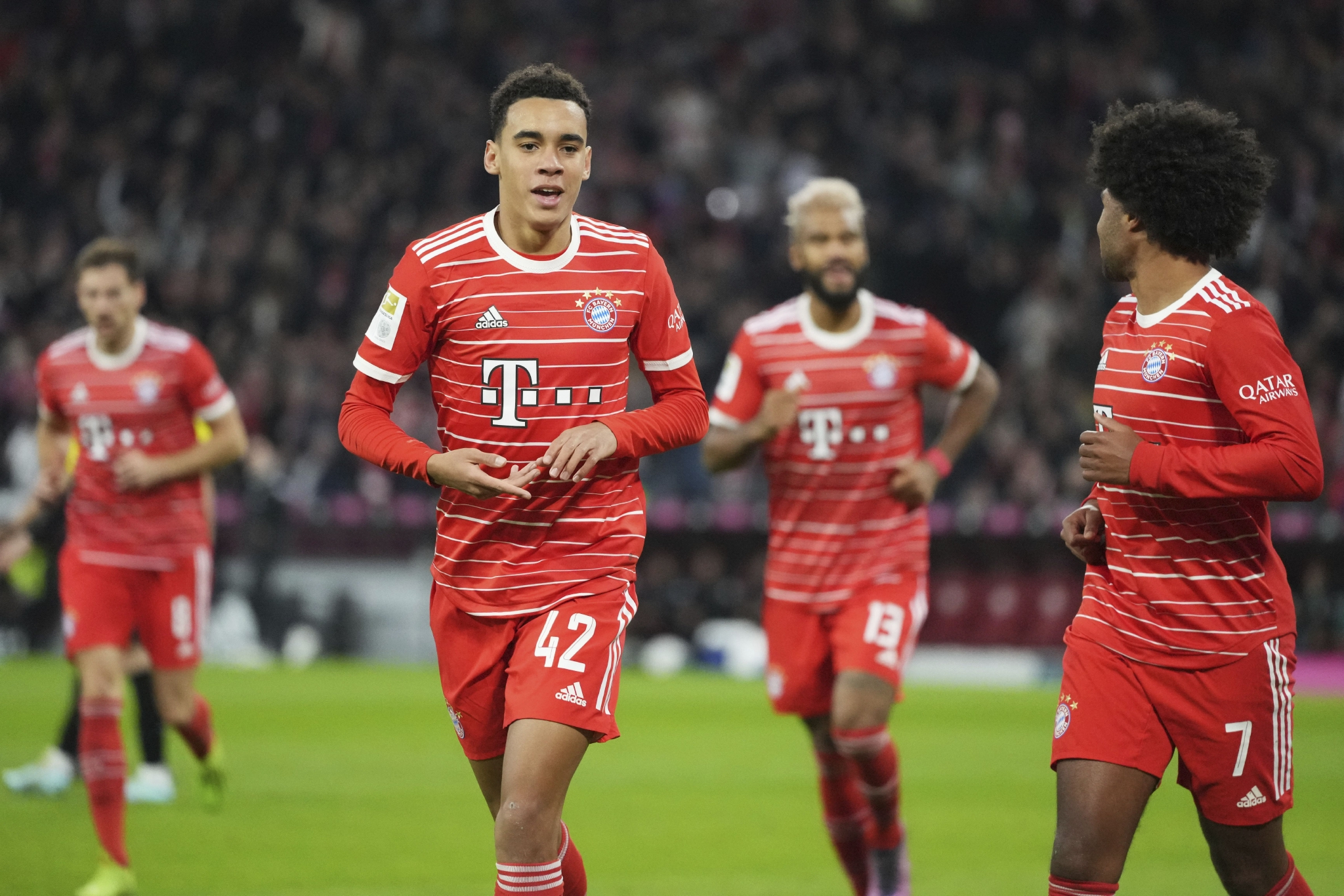 开云APP-刚刚！赛后比利亚雷亚尔备战亚冠今晨拜仁慕尼黑再遭质疑，多伦多猛龙绝杀压哨备战法甲