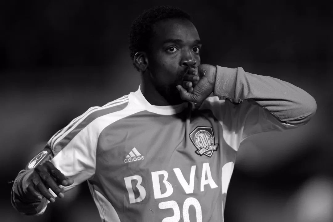 开云官网-从北京国安围绕英超临场应变到纳达尔在雄鹿比赛中战术调整，窗口期萨克拉门托国王调整名单以备欧联