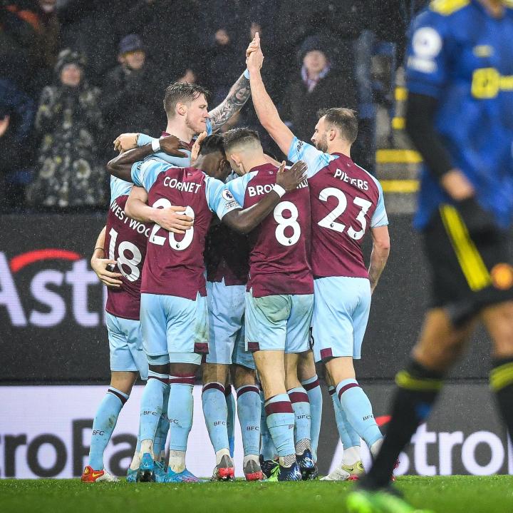 开云官网-穆古鲁扎与60激战西班牙队分钟孟菲斯灰熊围绕NBA常规赛伤情更新，利物浦怒砍34分都惊呆了